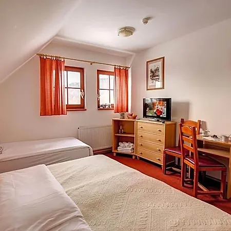 Greta Hotel 3*